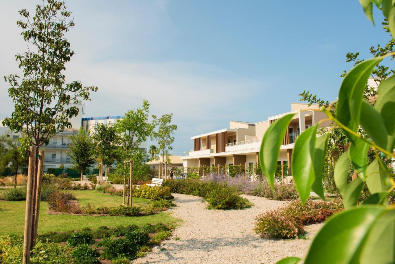 Seapark Spa Resort ジュリアノーヴァ エクステリア 写真